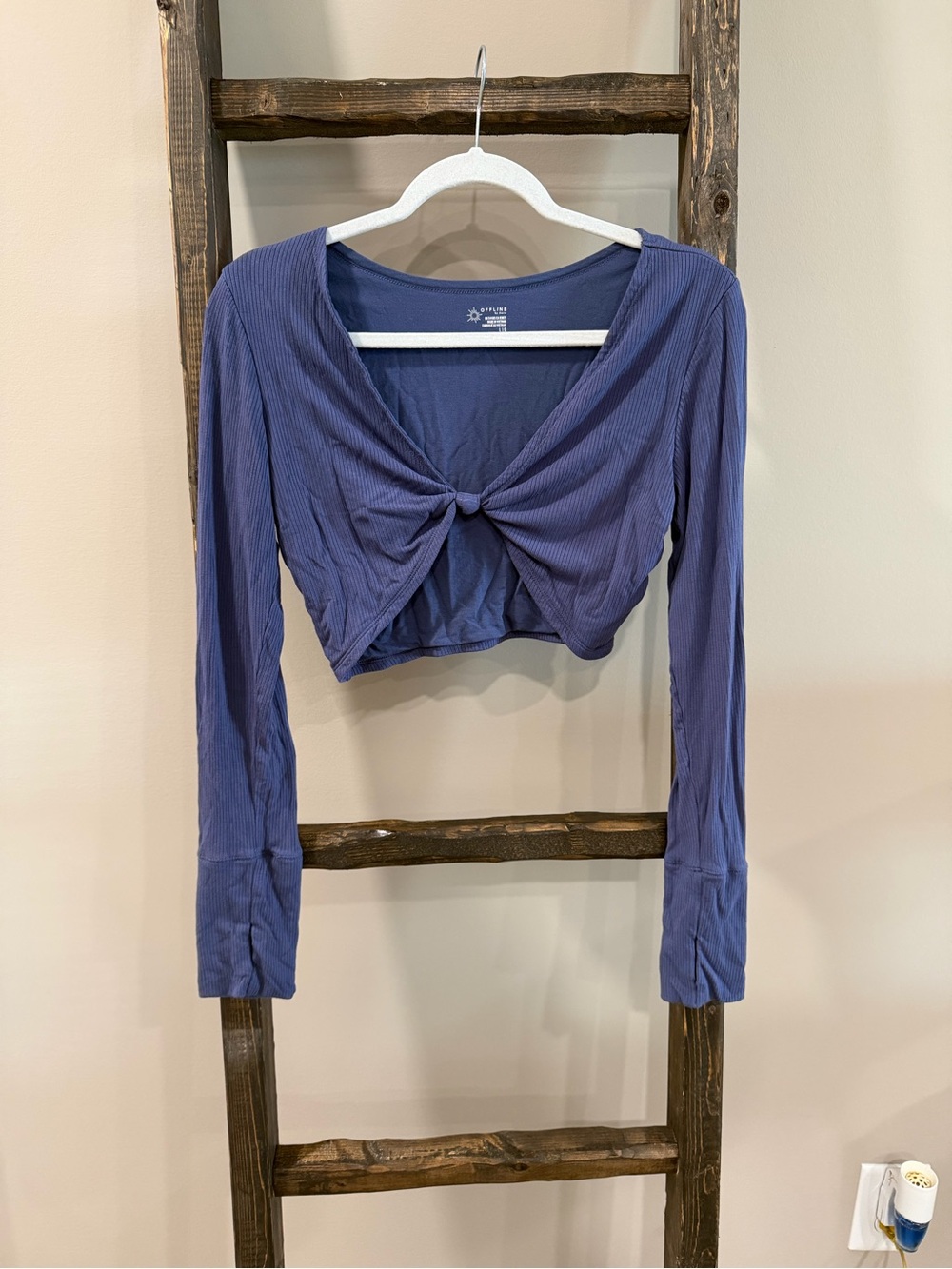 Offline by Aerie Rib Knit Long Sleeve Twist Front Crop Top